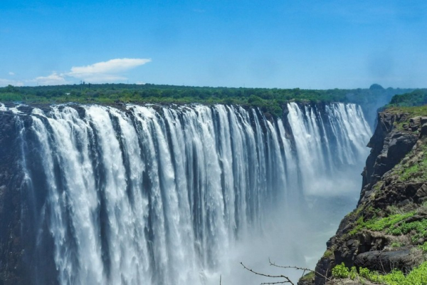 Thác Victoria Ở Zimbabwe: Cách Kết Hợp Khi Đi Tour Nam Phi