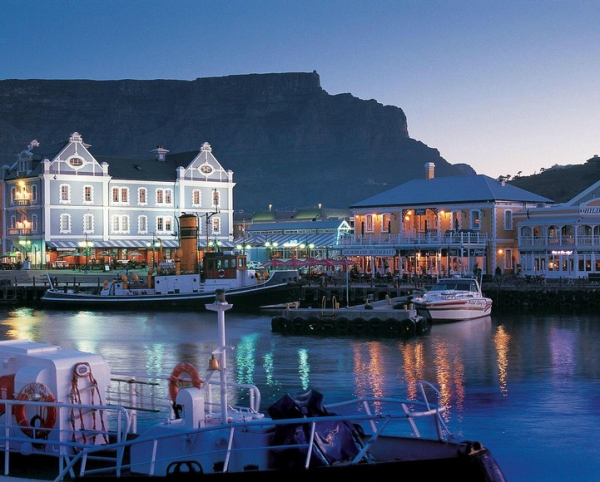 Bến Cảng V&A Waterfront Cape Town: Mua Sắm, Ẩm Thực Và Dạo Chơi