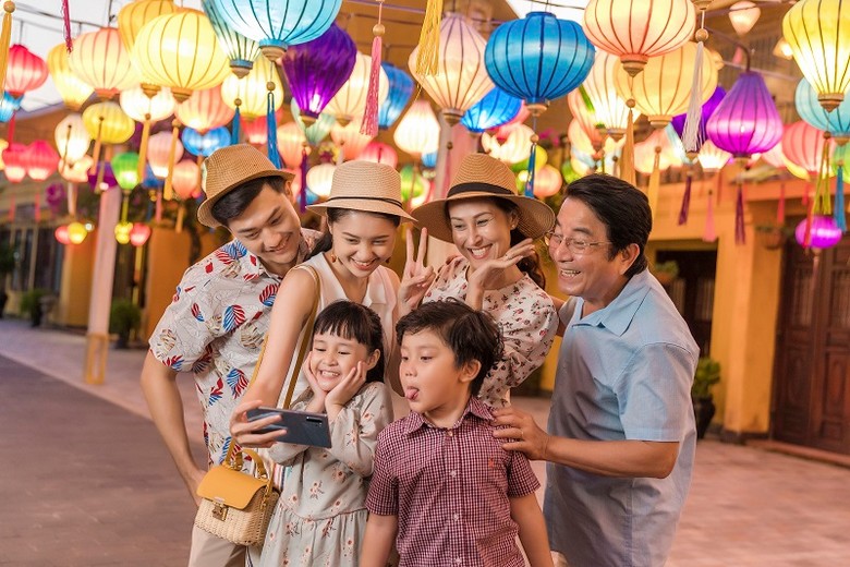 Gia đình ba thế hệ cùng nhau trong chuyến đi Nam Phi